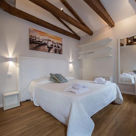 Hotel Ca' Giusta Wenecja Zewnętrze zdjęcie
